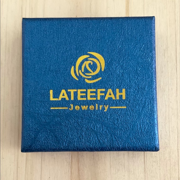 Lateefah panda twisted cable bracelet adjustable stacking womens teens jewelry - Picture 4 of 6